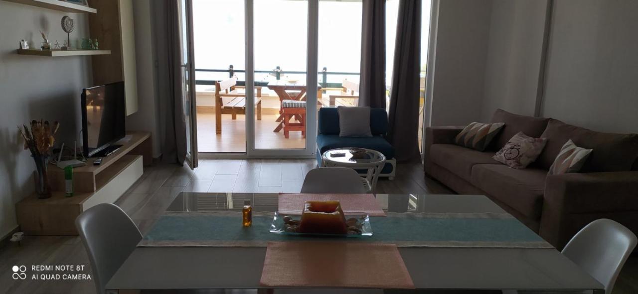 Matthews Beach House Vlorë エクステリア 写真