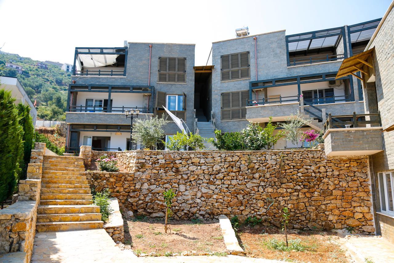 Matthews Beach House Vlorë エクステリア 写真